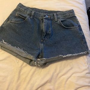 High waisted Wrangler jean shorts